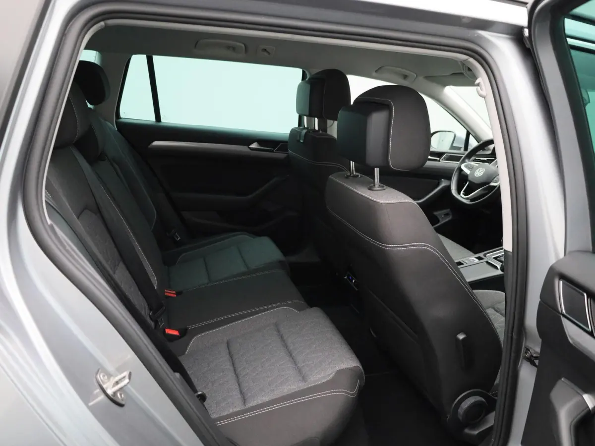 1.5 TSI Business | Automaat | LMV | Parkeer sensoren | DAB | Stoel verwarming | Cruise control | Elec. achterklep | Ergo Comfort | Camera | Climate control