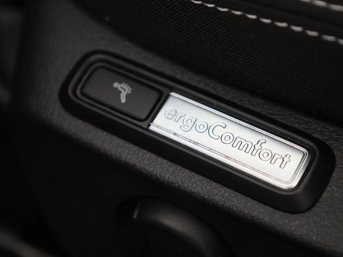 1.5 TSI Business | Automaat | LMV | Parkeer sensoren | DAB | Stoel verwarming | Cruise control | Elec. achterklep | Ergo Comfort | Camera | Climate control