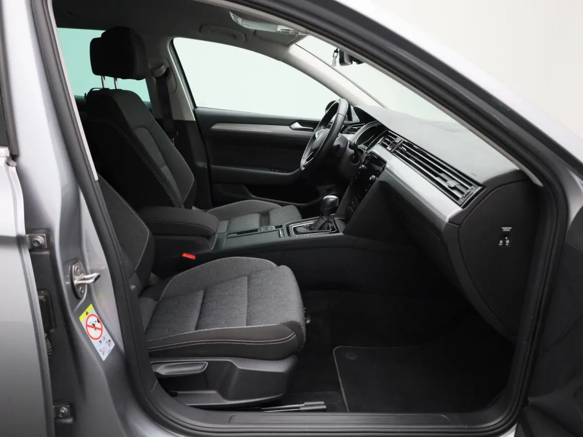 1.5 TSI Business | Automaat | LMV | Parkeer sensoren | DAB | Stoel verwarming | Cruise control | Elec. achterklep | Ergo Comfort | Camera | Climate control