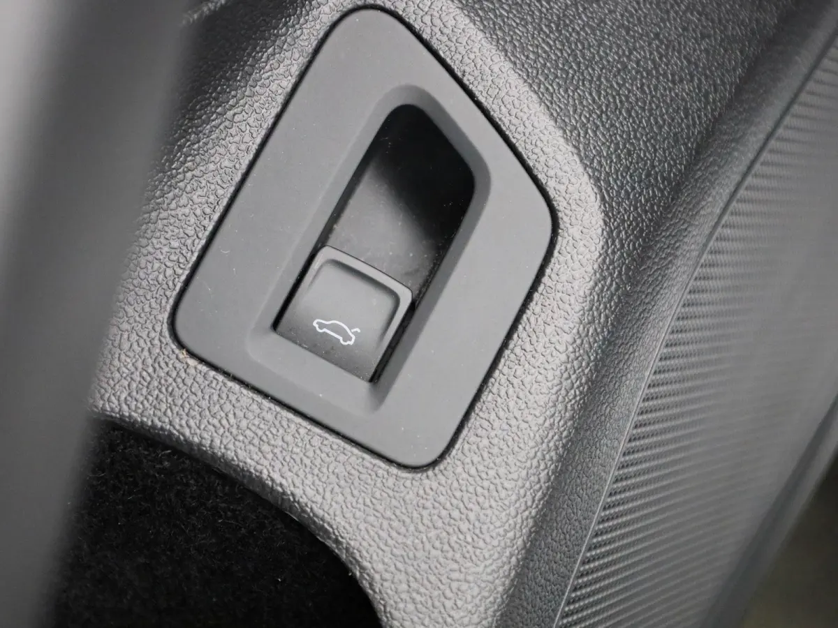 1.5 TSI Business | Automaat | LMV | Parkeer sensoren | DAB | Stoel verwarming | Cruise control | Elec. achterklep | Ergo Comfort | Camera | Climate control