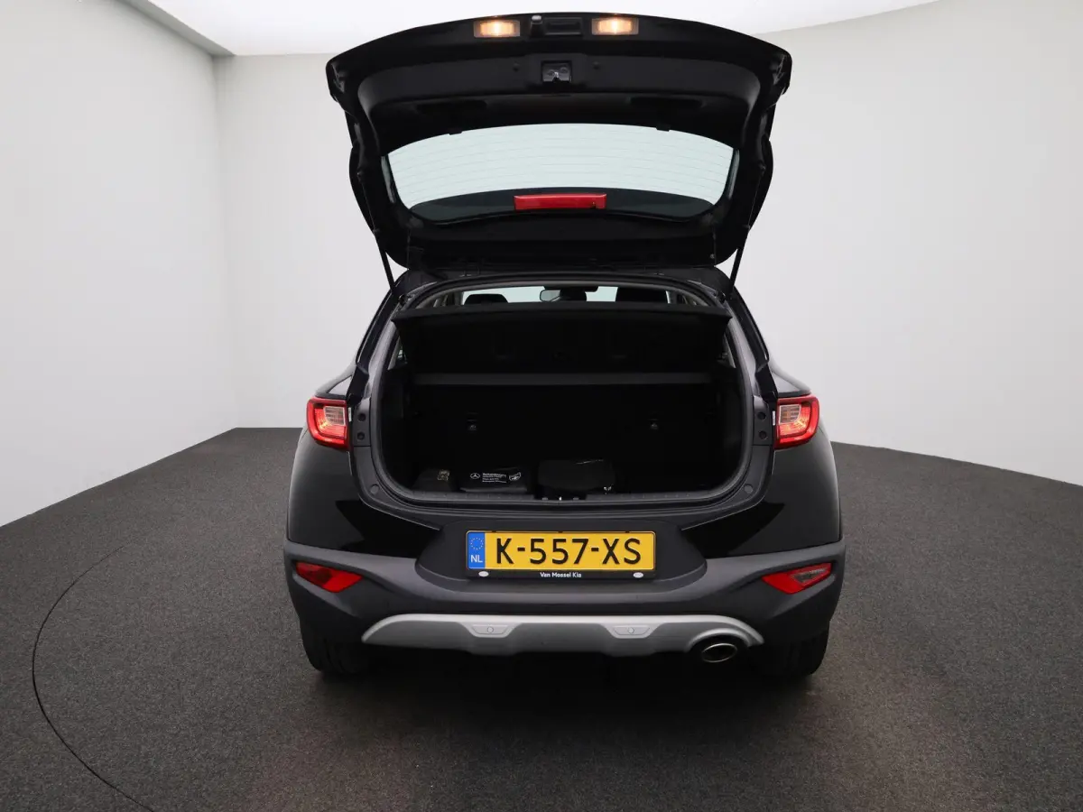 1.0 T-GDi MHEV DynamicLine | Apple Carplay / Android Auto | Navigatie | Camera | Climate Control | Cruise Control | Lichtmetalen Velgen | Parkeer sensoren