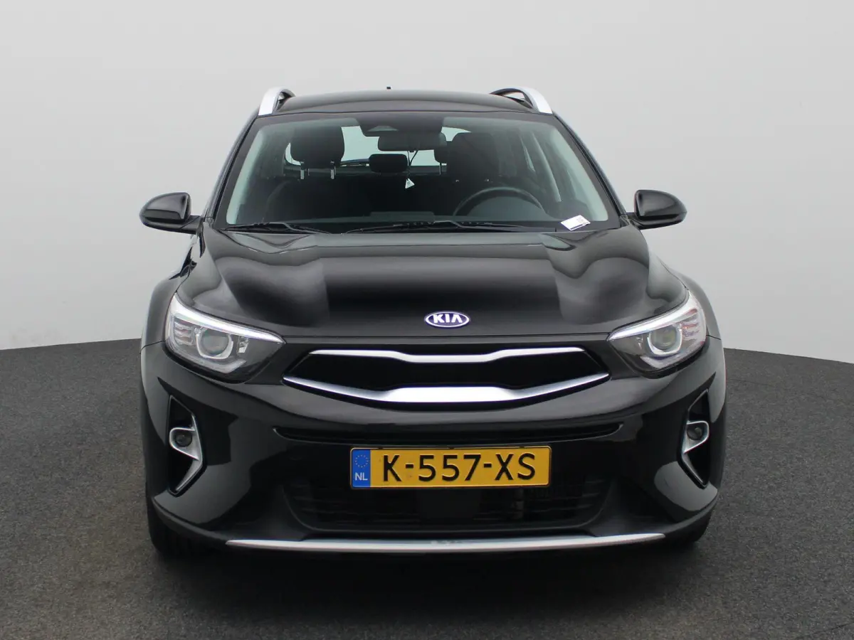 1.0 T-GDi MHEV DynamicLine | Apple Carplay / Android Auto | Navigatie | Camera | Climate Control | Cruise Control | Lichtmetalen Velgen | Parkeer sensoren