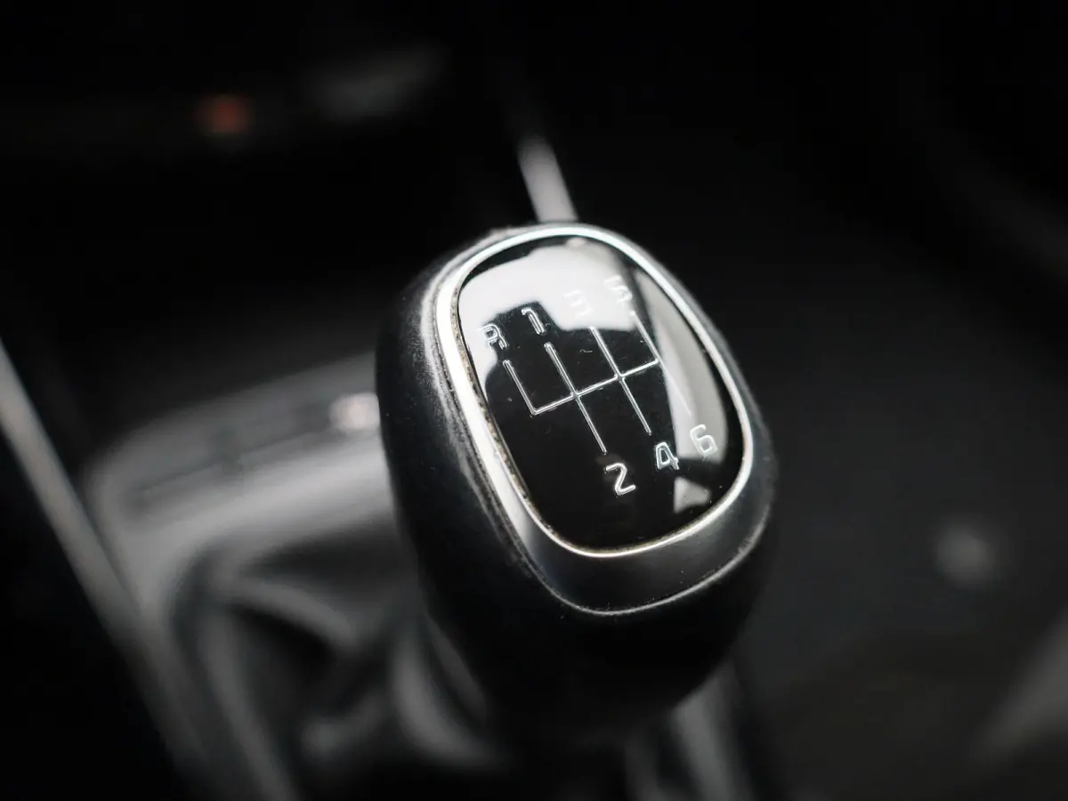 1.0 T-GDi MHEV DynamicLine | Apple Carplay / Android Auto | Navigatie | Camera | Climate Control | Cruise Control | Lichtmetalen Velgen | Parkeer sensoren