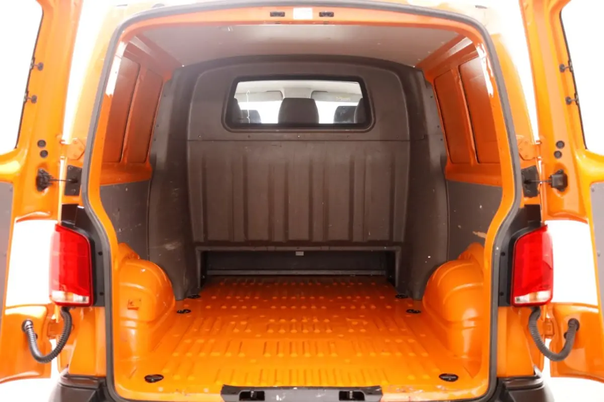 T6.1 2.0 TDI 110pk Lang D.C. Airco/Navi/Camera 04-2021