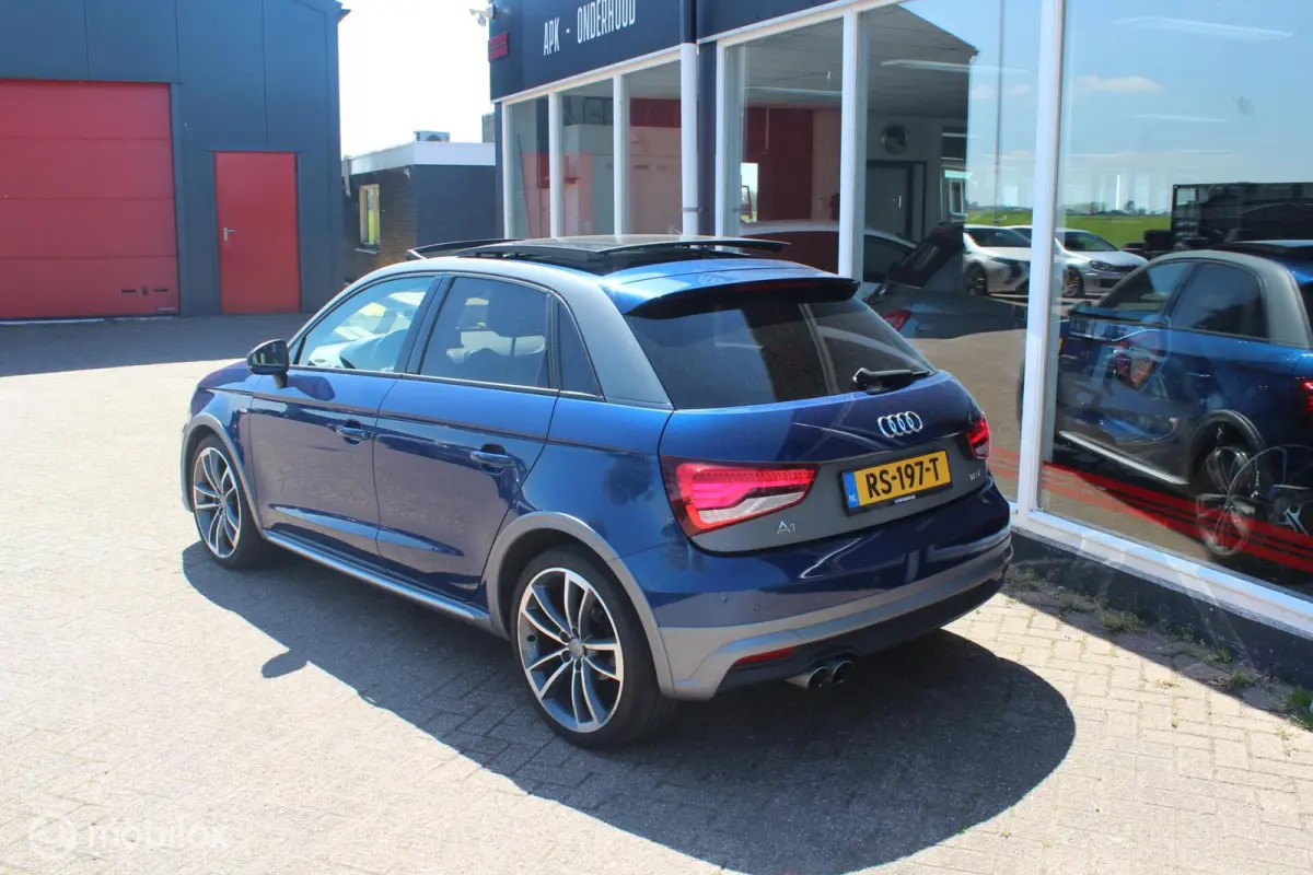1.4 TFSI 3XS-line Full Options Pano/18Inch/Led