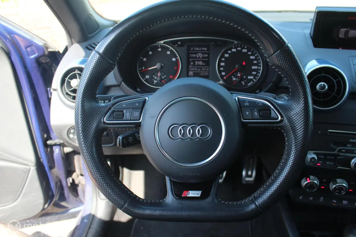1.4 TFSI 3XS-line Full Options Pano/18Inch/Led