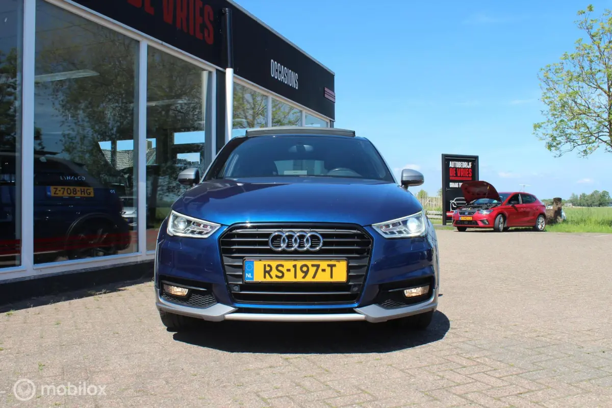 1.4 TFSI 3XS-line Full Options Pano/18Inch/Led