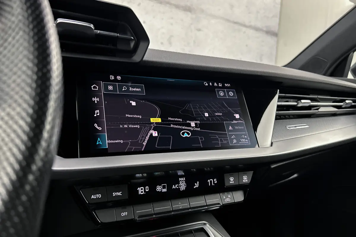 30 TFSI S-line | LED koplampen | Navigatie | Lichtmetalen velgen | Cruise control