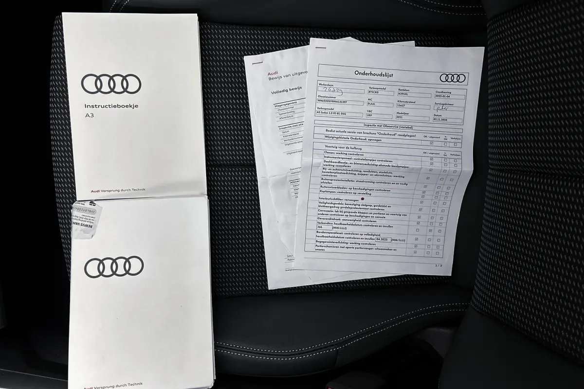 30 TFSI S-line | LED koplampen | Navigatie | Lichtmetalen velgen | Cruise control