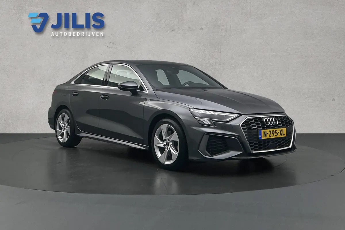 30 TFSI S-line | LED koplampen | Navigatie | Lichtmetalen velgen | Cruise control