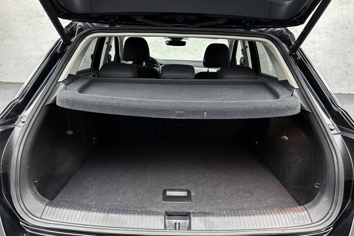 1.0 TSI Style Business | Camera | Adaptive Cruise | Privacy Glass | Lichtmetalen velgen