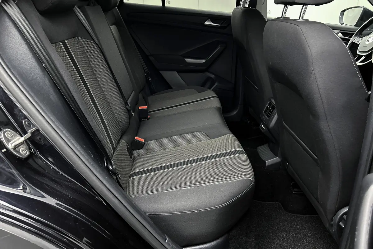 1.0 TSI Style Business | Camera | Adaptive Cruise | Privacy Glass | Lichtmetalen velgen