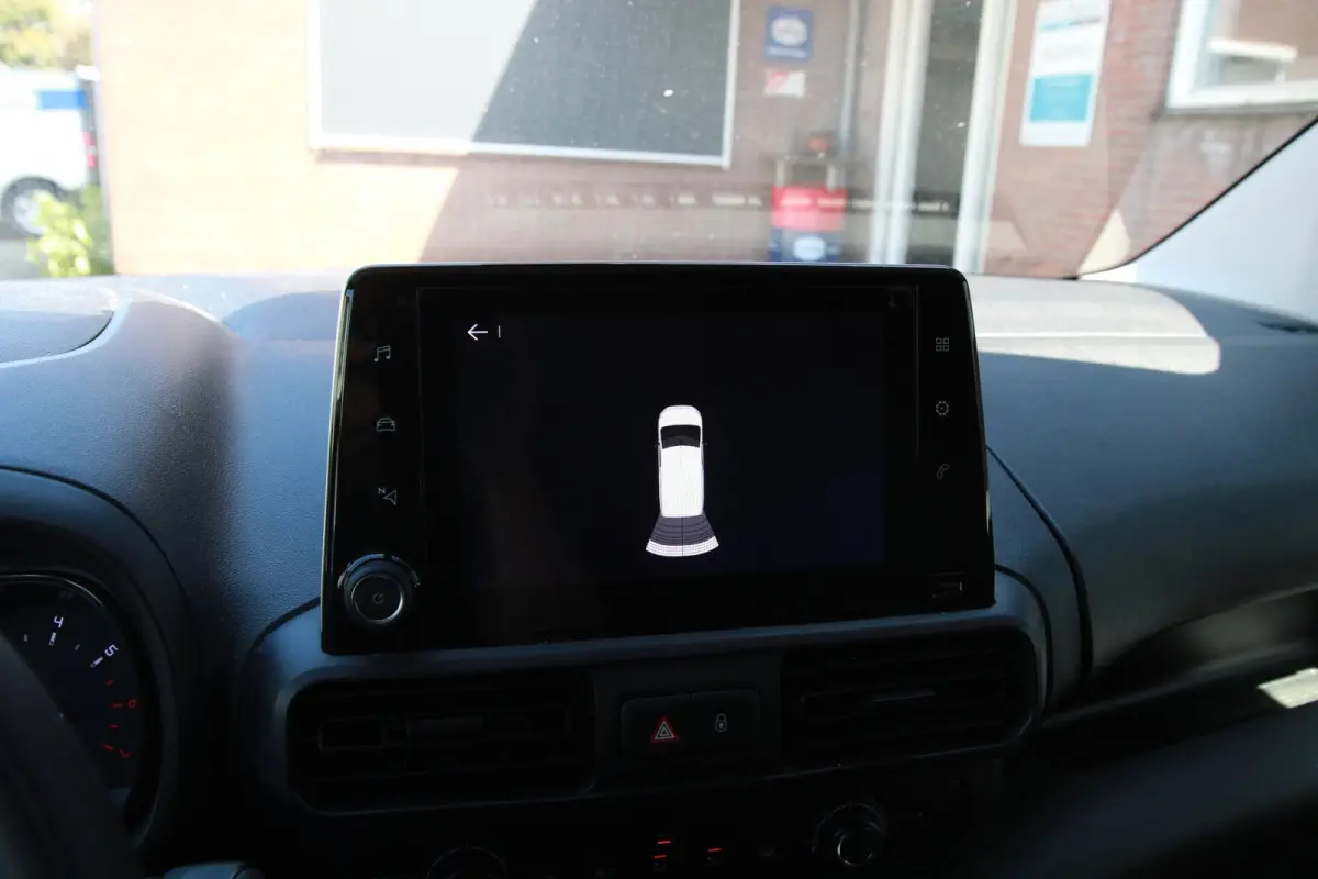 1.2 BENZINE 110PK S&S L1 / App Connect / Multi stuur / Cruise