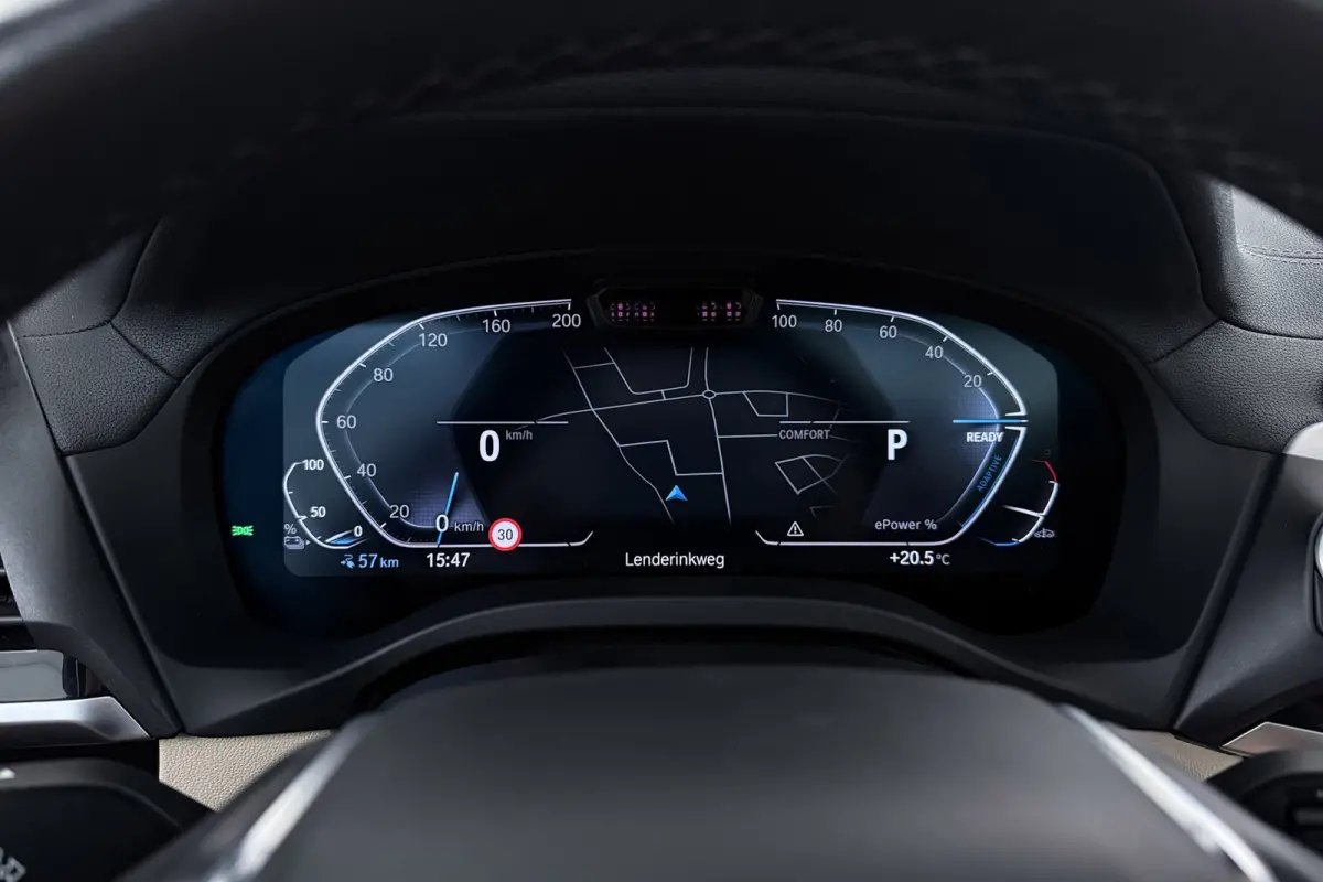 High Executive 80 kWh | SOH 92,5% | Afn Trekhaak | Org NL | Panoramadak