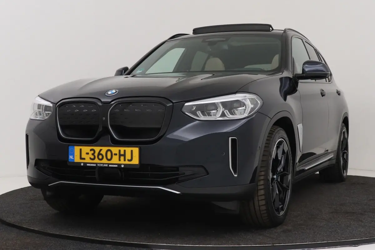 High Executive 80 kWh | SOH 92,5% | Afn Trekhaak | Org NL | Panoramadak