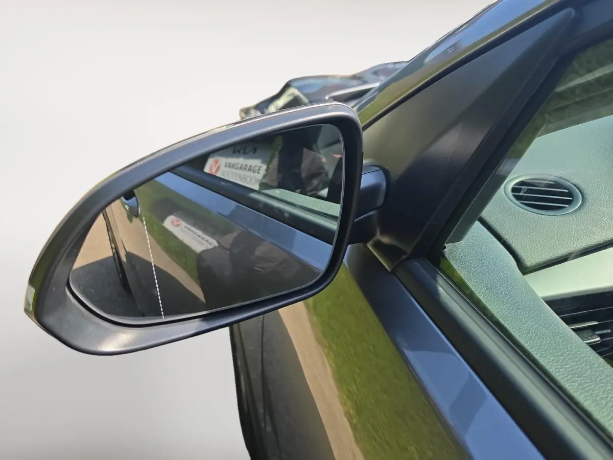 1.0 T-GDi MHEV DynamicPlusLine | Navigatie | Climate control | Stoel + Stuur verwarming | Parkeer camera achter