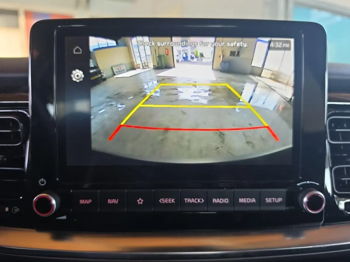 1.0 T-GDi MHEV DynamicPlusLine | Navigatie | Climate control | Stoel + Stuur verwarming | Parkeer camera achter