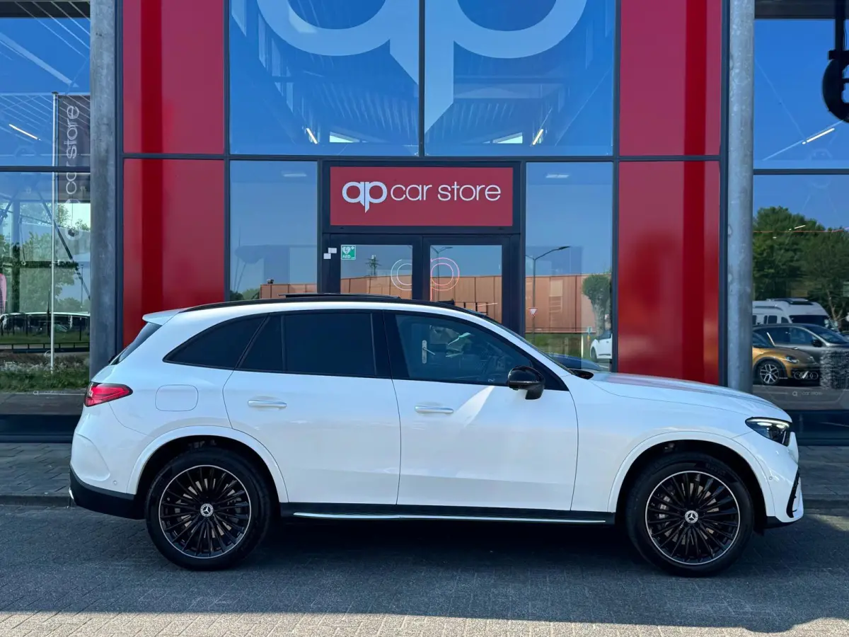 400e 4MATIC AMG Line /Pano Full spec