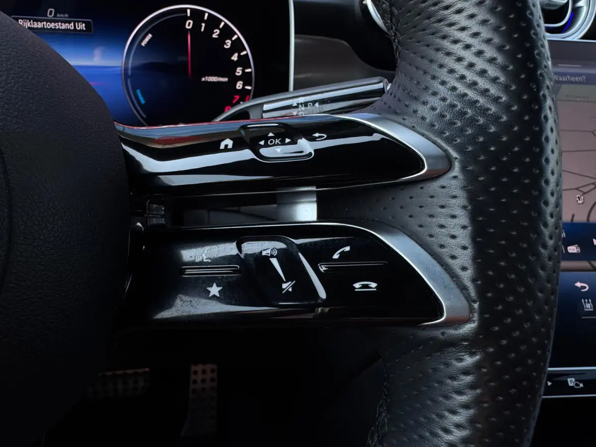 400e 4MATIC AMG Line /Pano Full spec