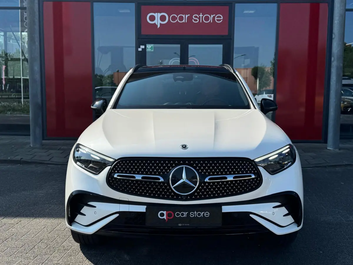 400e 4MATIC AMG Line /Pano Full spec