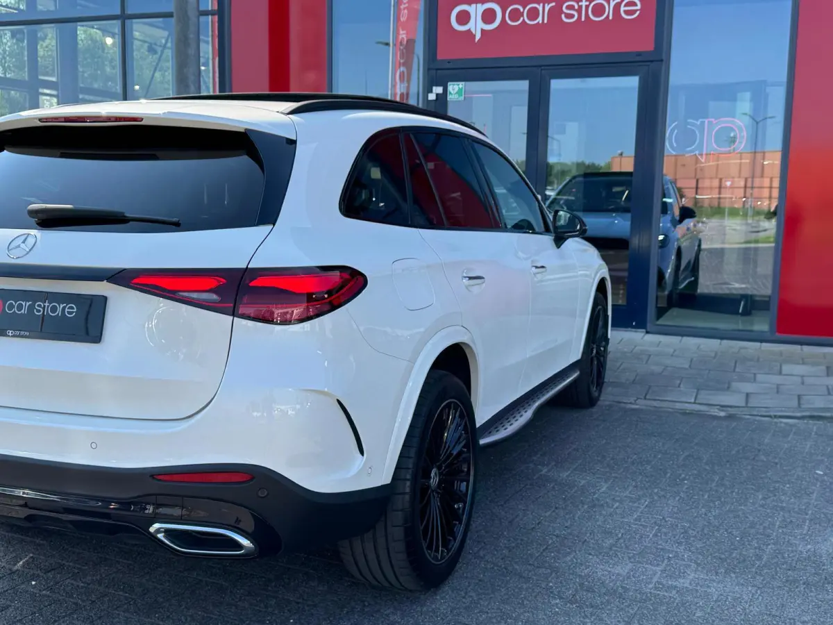 400e 4MATIC AMG Line /Pano Full spec