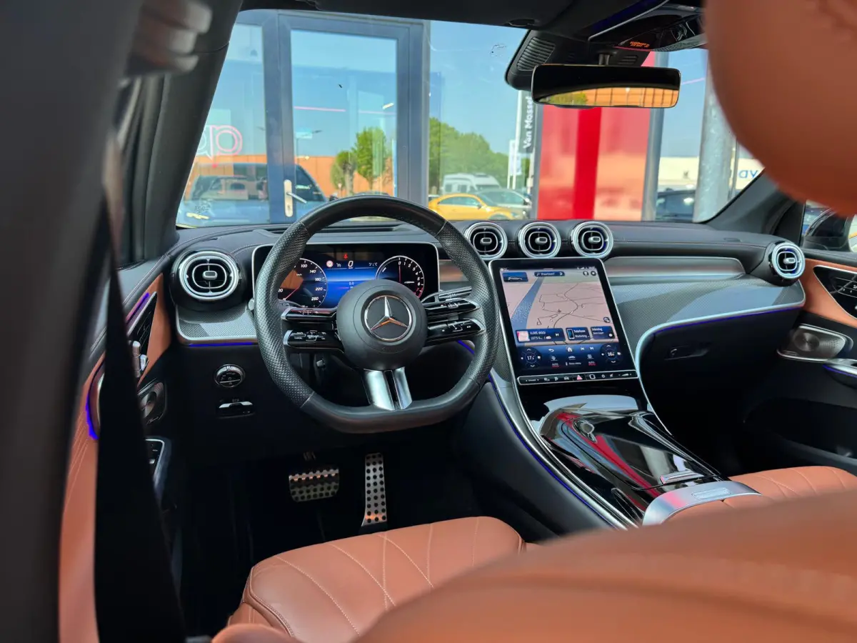 400e 4MATIC AMG Line /Pano Full spec