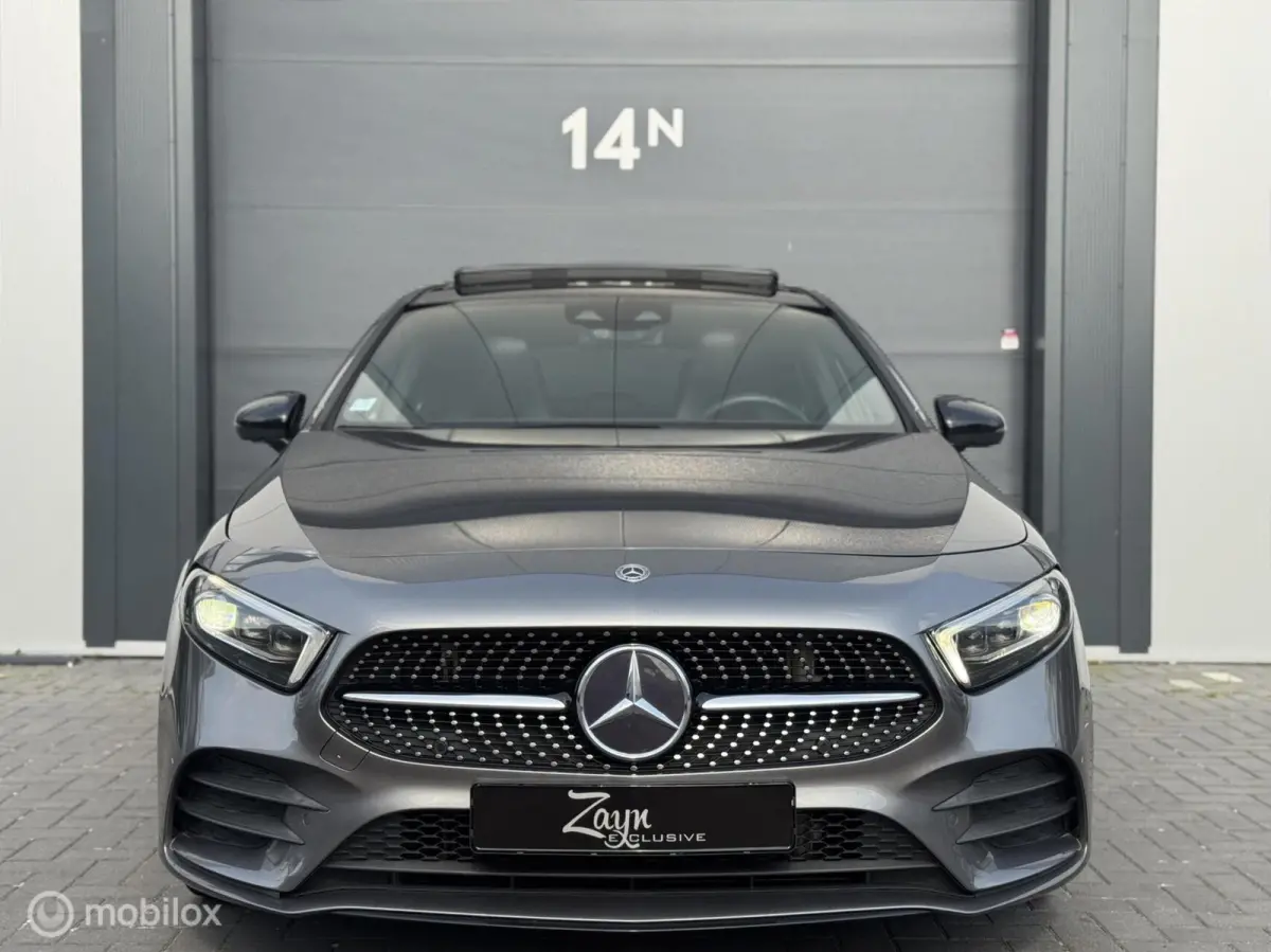 200 Launch Edition Premium | Pano | AMG |