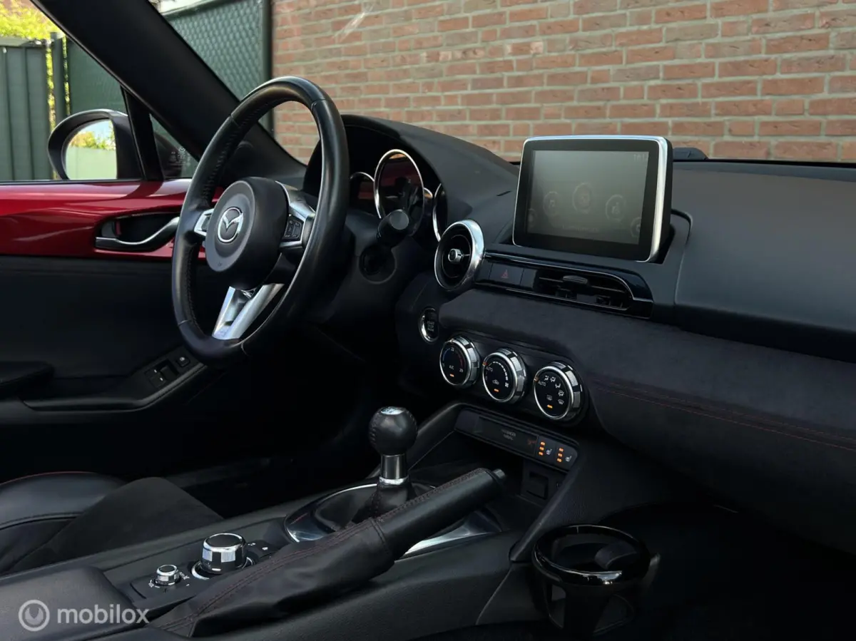 2.0 SkyActiv-G 160 Limited Edition GT-M | Recaro | BOSE | Leder / Alcantara | Bilstein | Stoelverw.