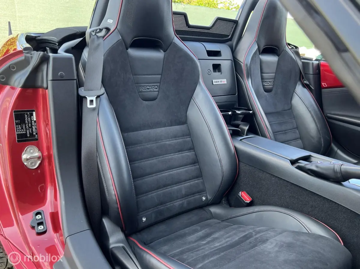 2.0 SkyActiv-G 160 Limited Edition GT-M | Recaro | BOSE | Leder / Alcantara | Bilstein | Stoelverw.