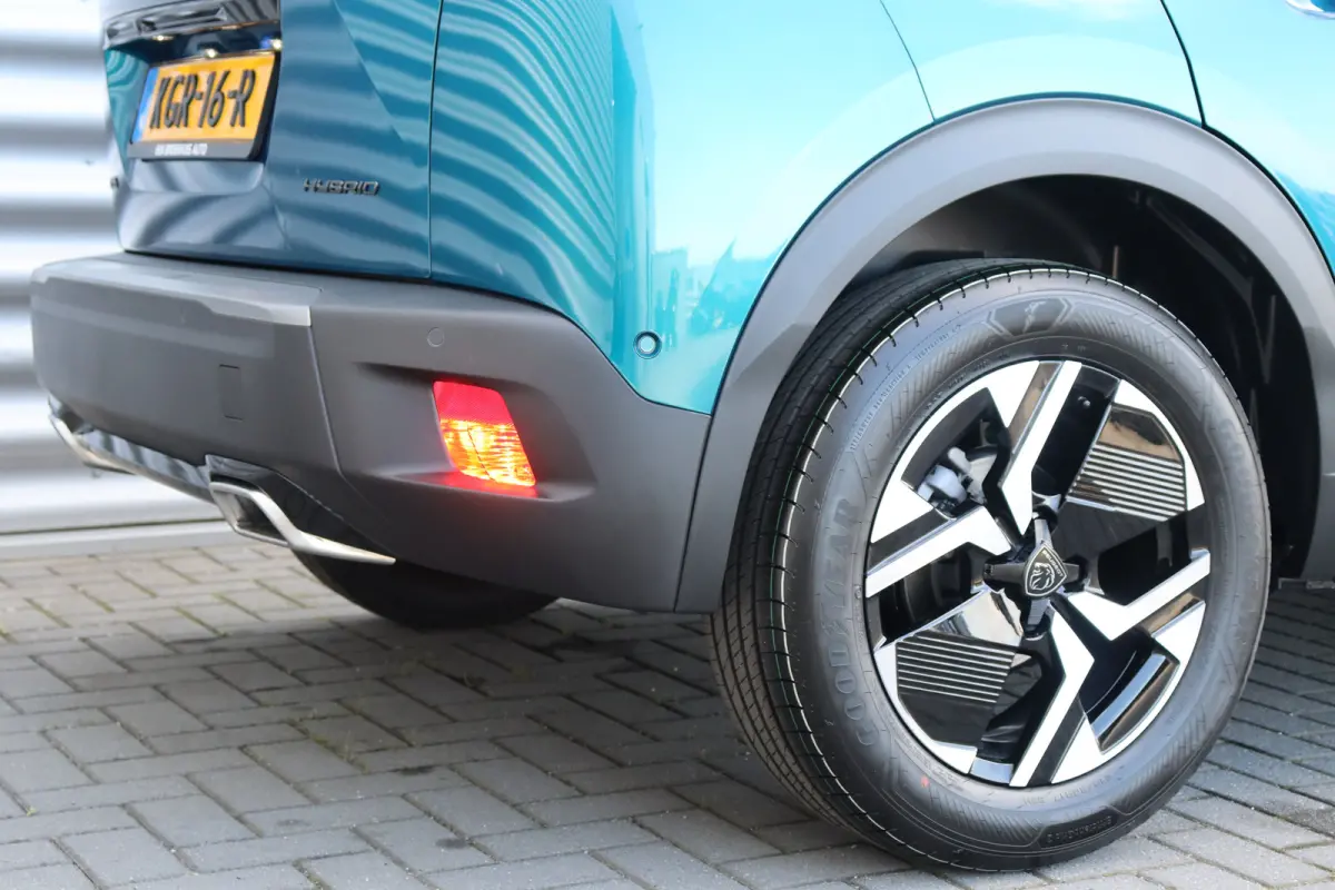1.2 Hybrid 145 GT Automaat