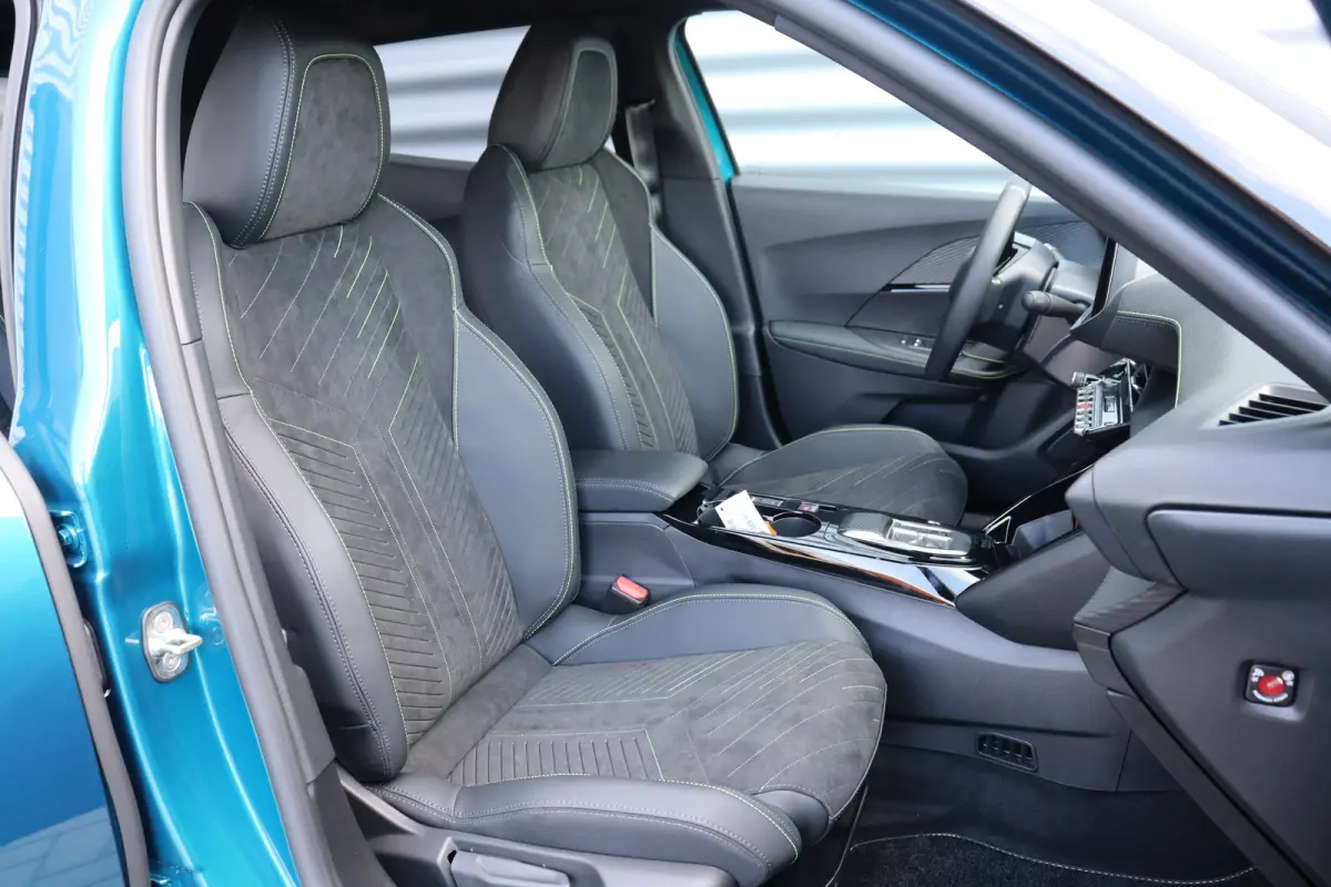 1.2 Hybrid 145 GT Automaat