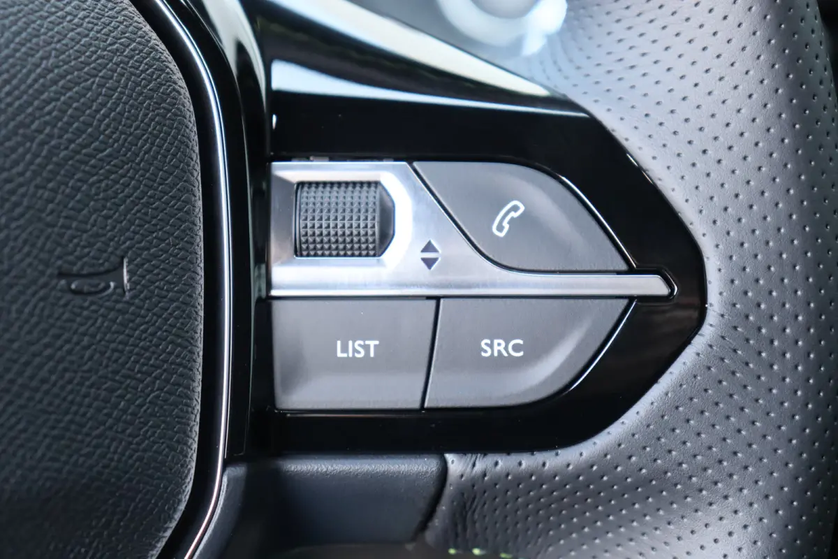 1.2 Hybrid 145 GT Automaat