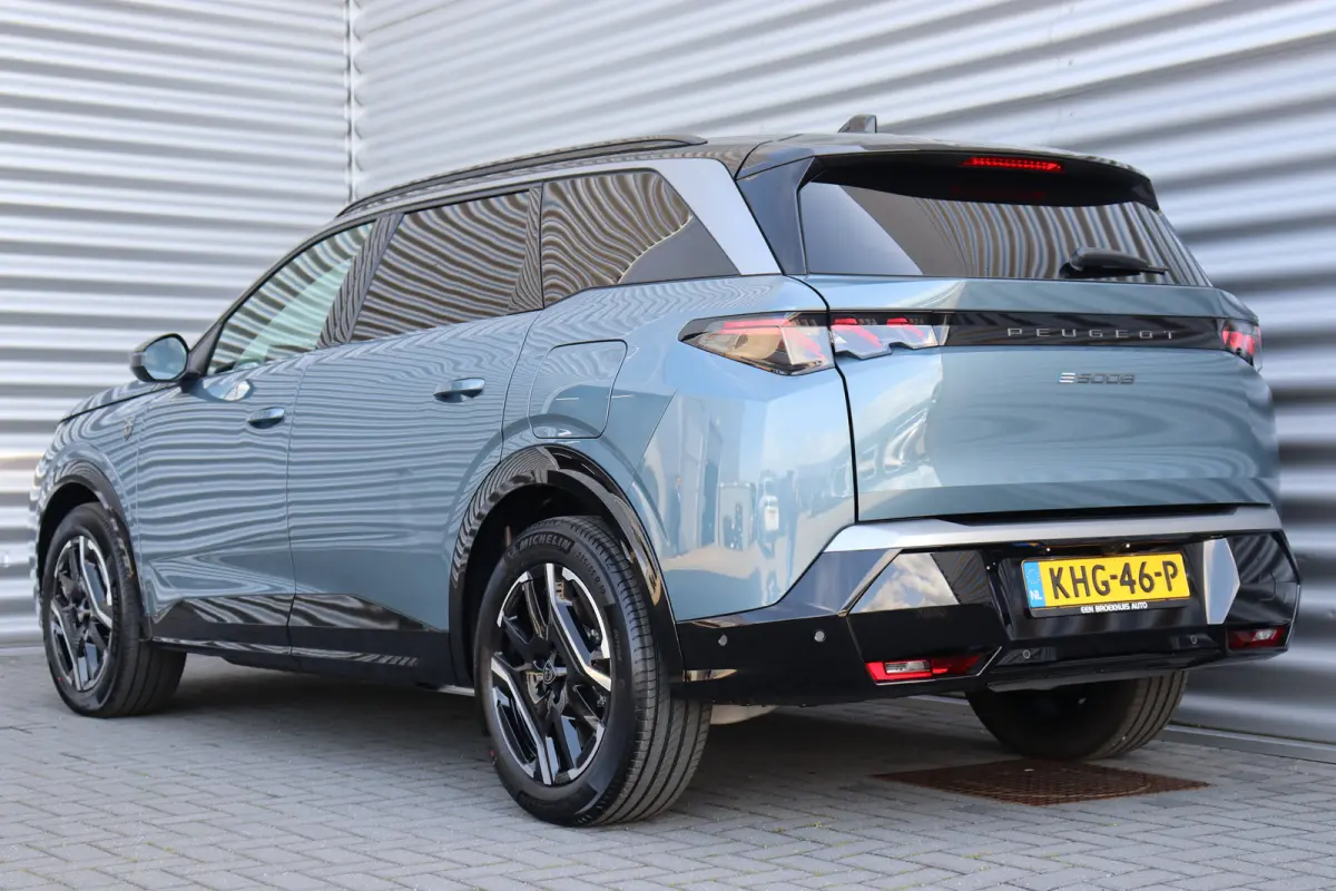 GT Exclusive 73 kWh Automaat