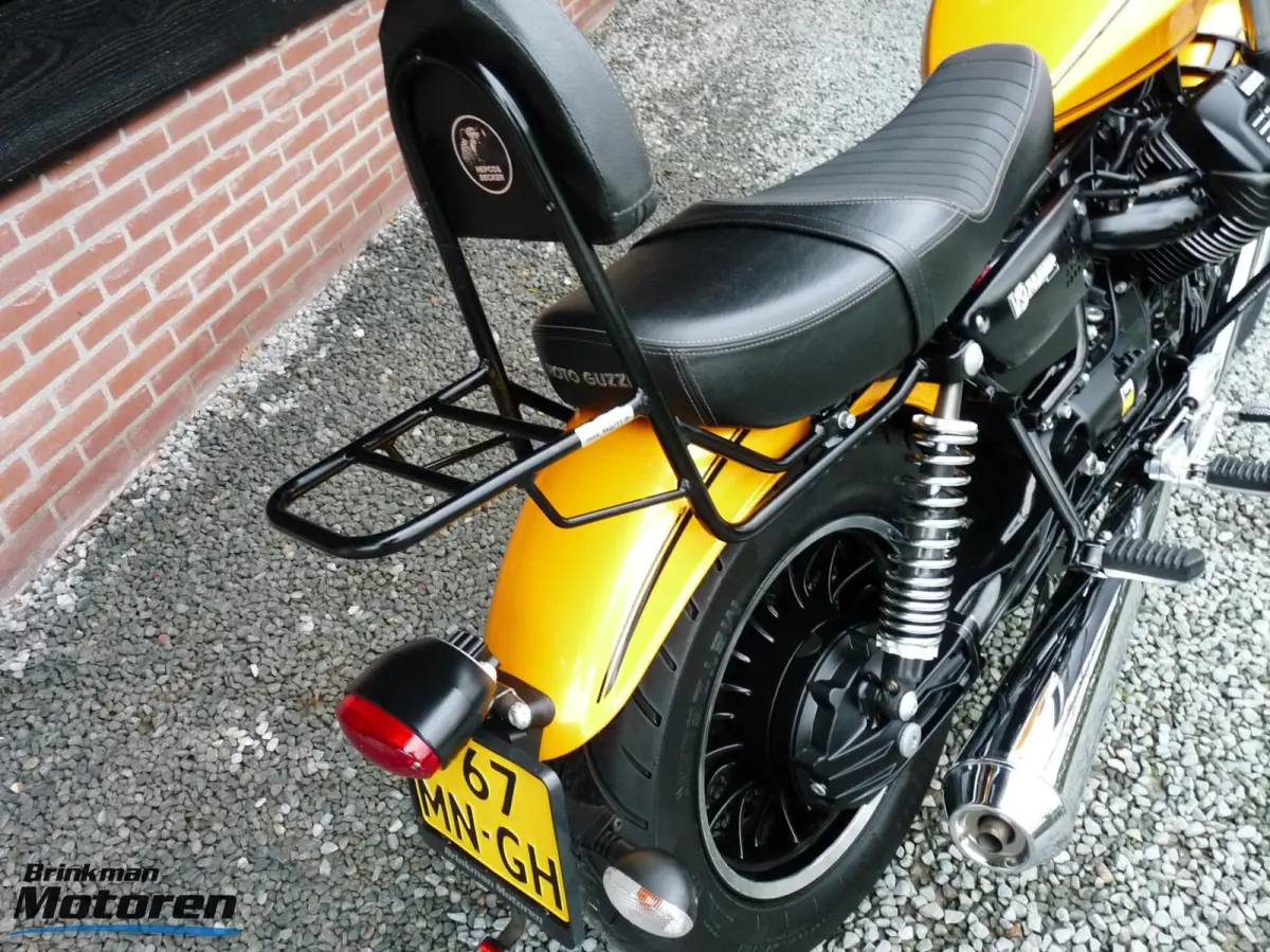 V9 Roamer