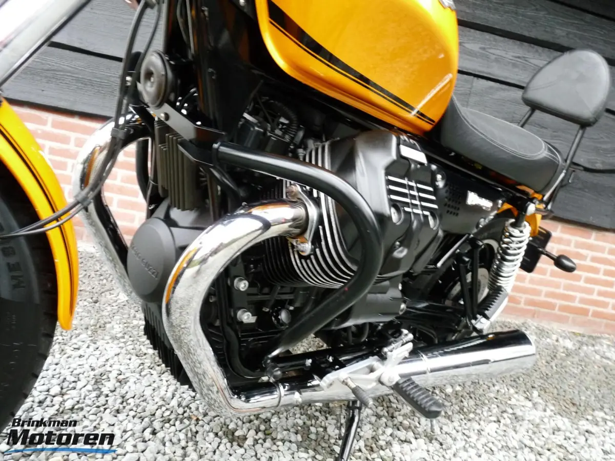 V9 Roamer