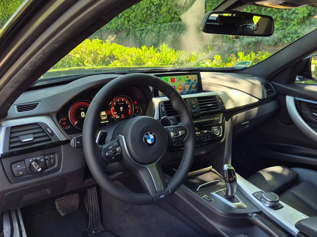 M Sport Edition Apple CarPlay Trekhaak 18inch breedset 6WB Virtual dash NAP RIJKLAAR