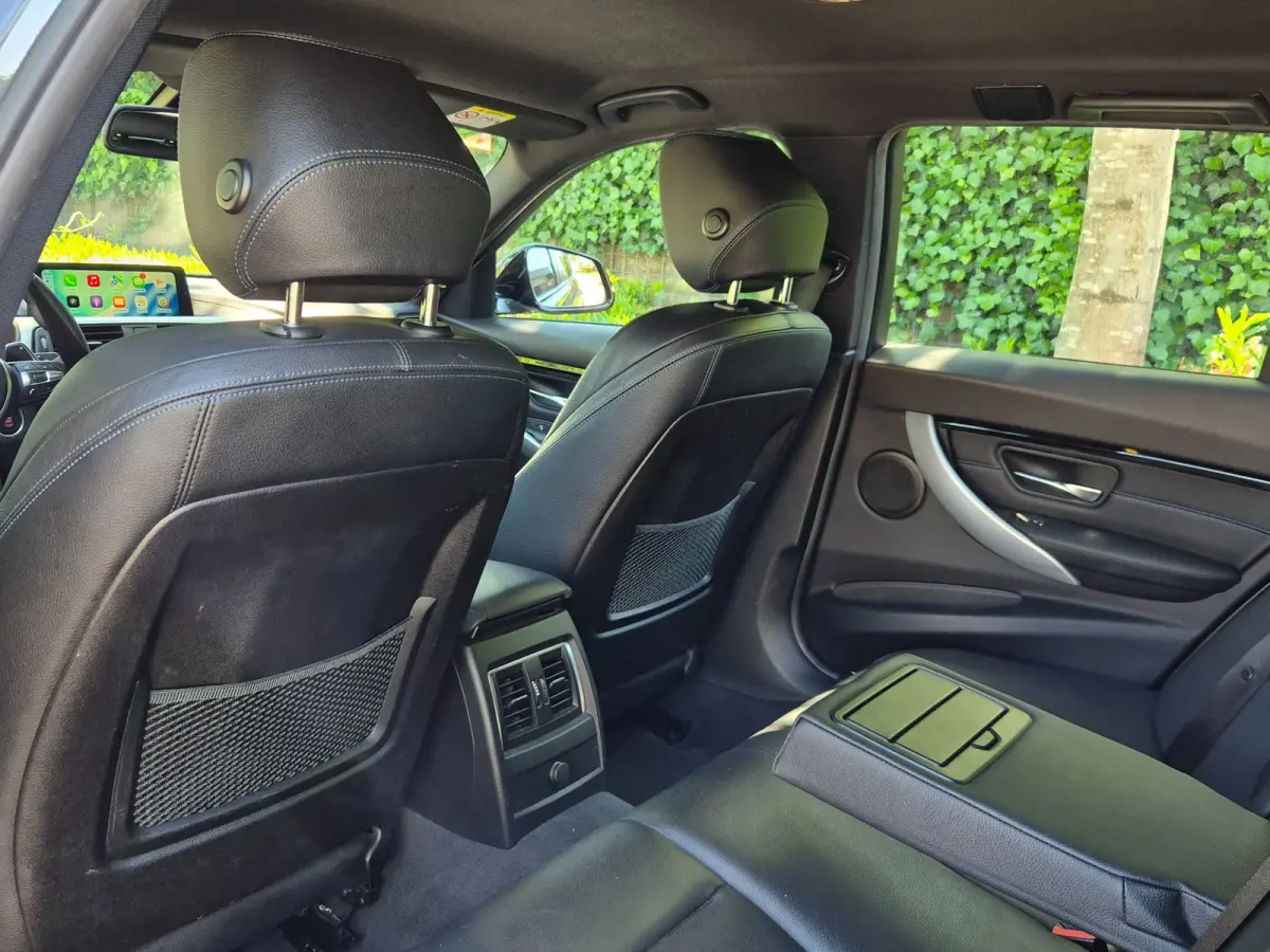 M Sport Edition Apple CarPlay Trekhaak 18inch breedset 6WB Virtual dash NAP RIJKLAAR
