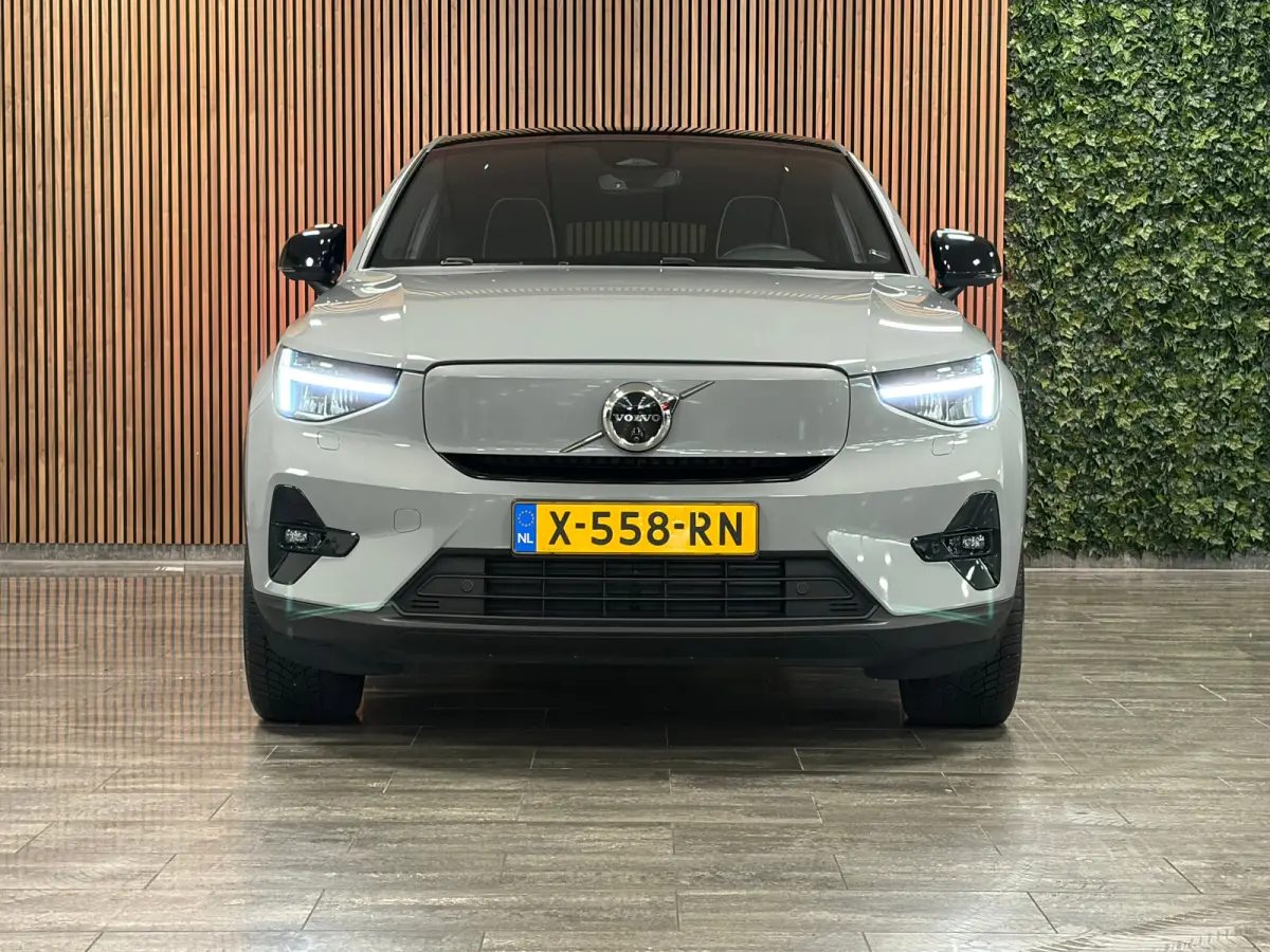Single Motor Extended Range Ultimate 82 kWh | 98% SoH | Trekhaak | All Season banden | 360° Camera | Harman Kardon | Adaptieve Cruise Control | Bestuurdersstoel elektrisch geheugen | Stoel 