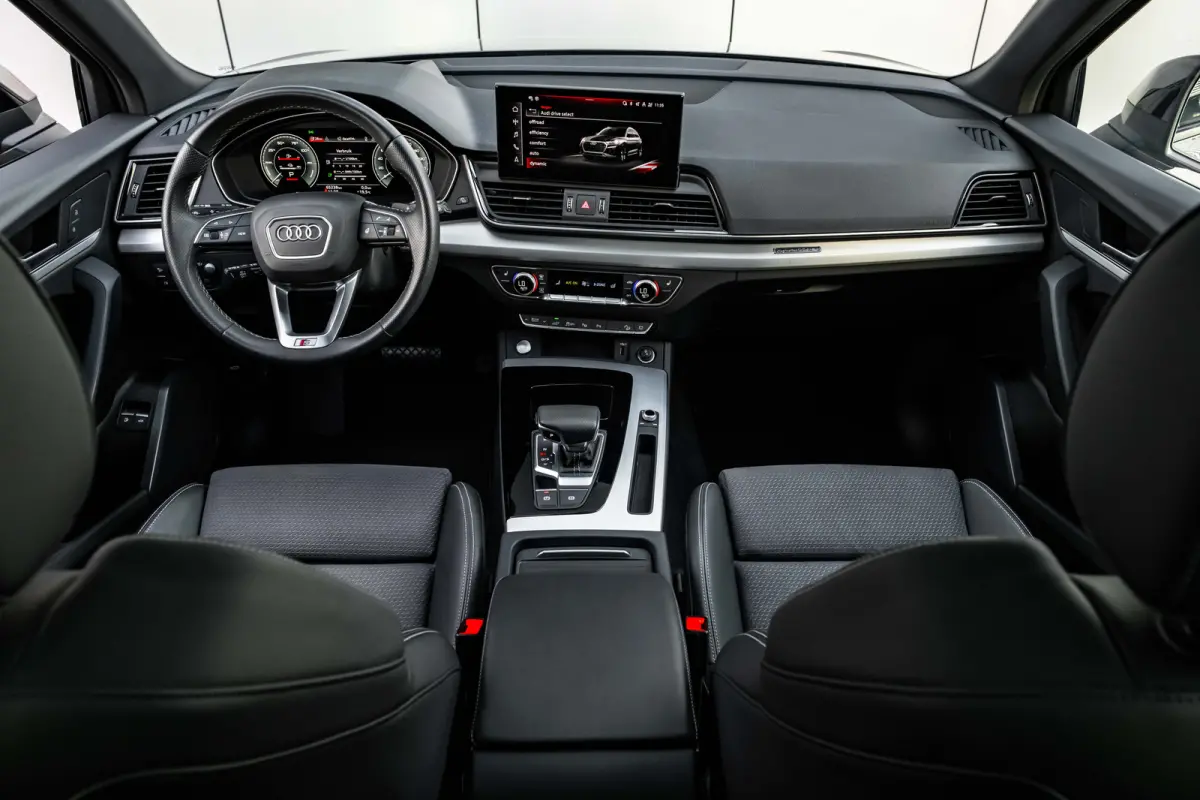 55 TFSI e S edition Competition 367 PK | Panoramadak | 360 Camera | Head-up | Matrix LED | Stuurverwarming