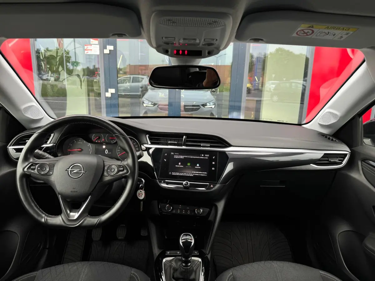 1.2 Elegance | LED | 360 Camera | Apple Carplay | Leder | Two Tone | Dode hoek sensor |
