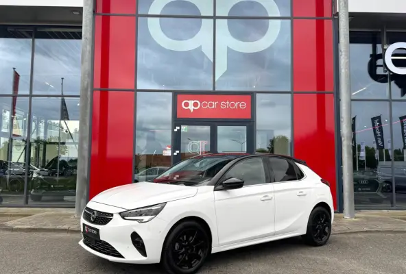 1.2 Elegance | LED | 360 Camera | Apple Carplay | Leder | Two Tone | Dode hoek sensor |