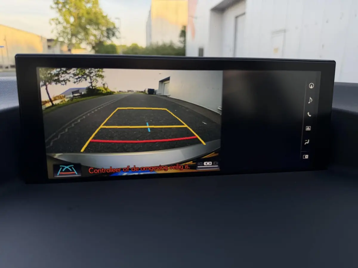 200h Business Line Pro - NAVI/LED/OPENDAK/CAM/NAP