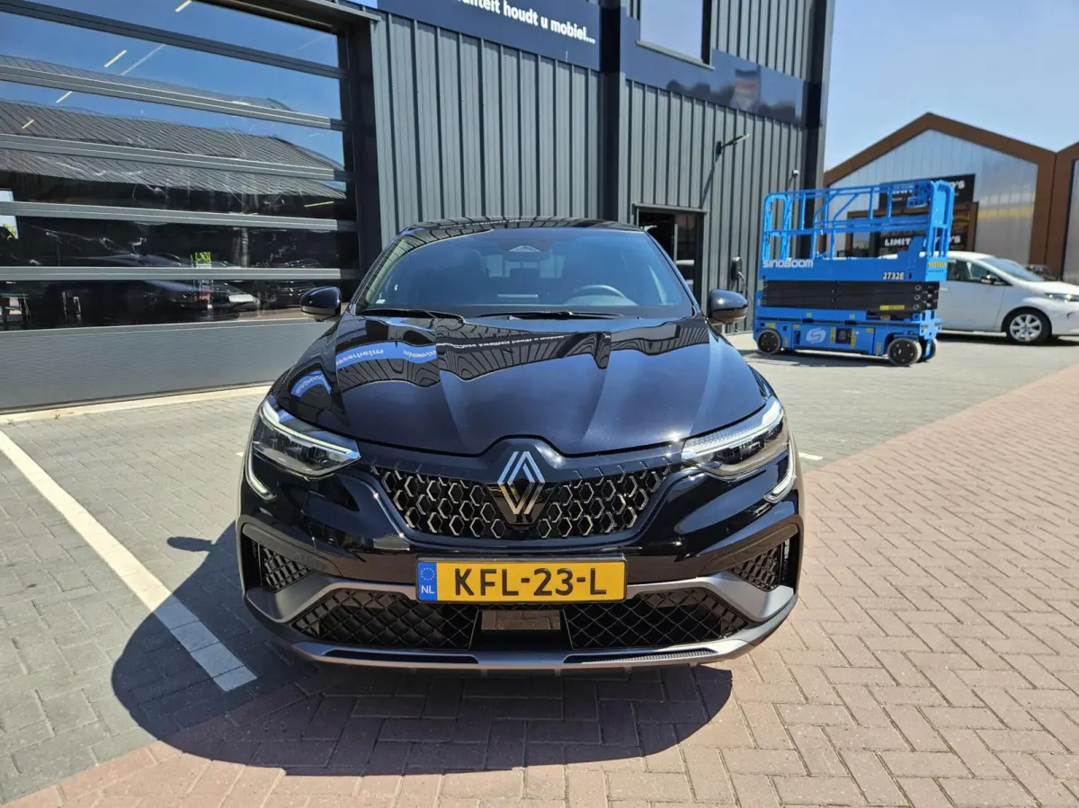 1.6 E-Tech full hybrid 145 esprit Alpine | Schuifdak | Bose