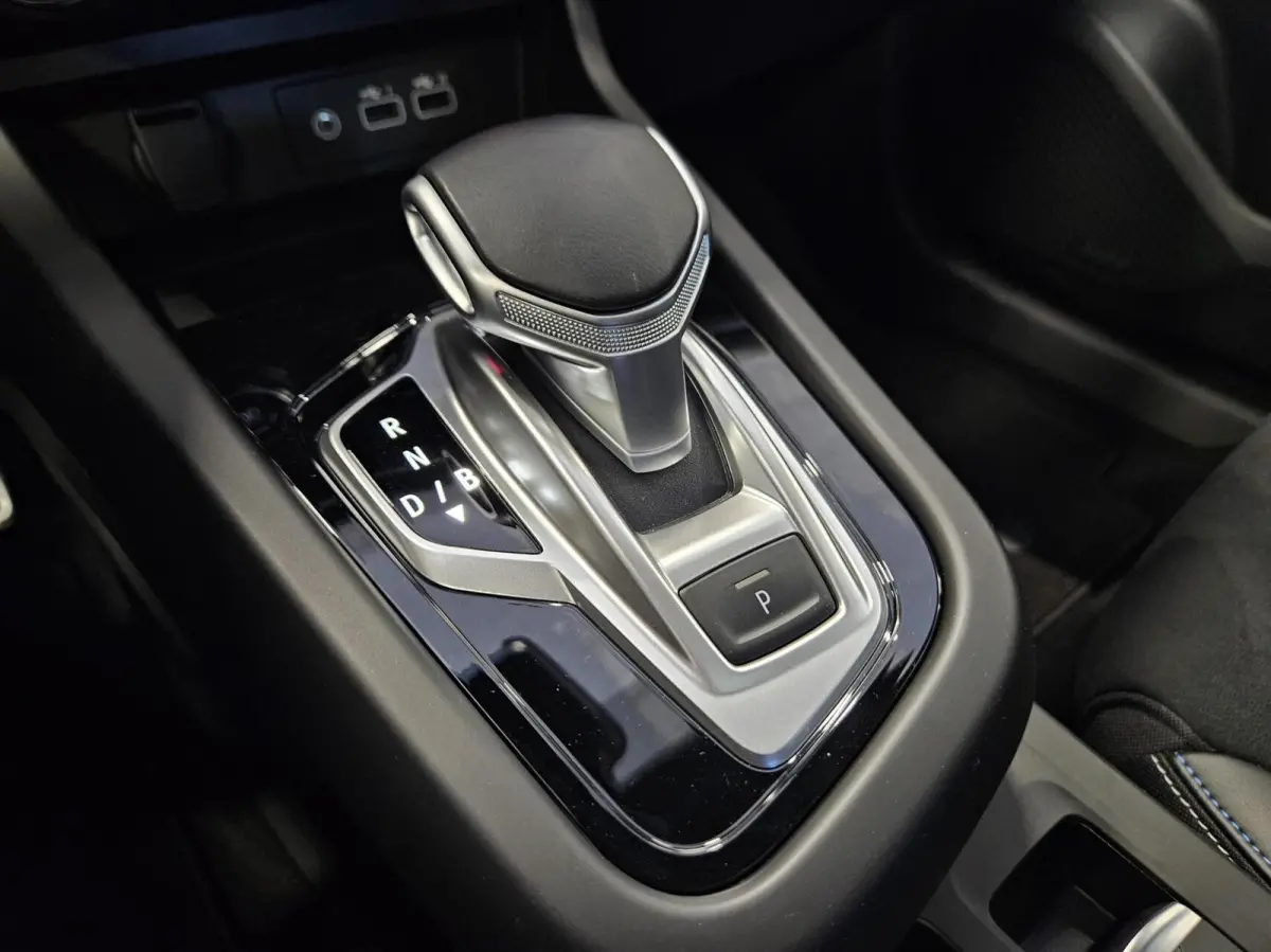 1.6 E-Tech full hybrid 145 esprit Alpine | Schuifdak | Bose