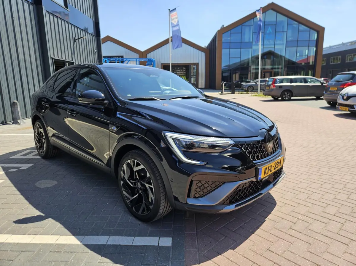 1.6 E-Tech full hybrid 145 esprit Alpine | Schuifdak | Bose