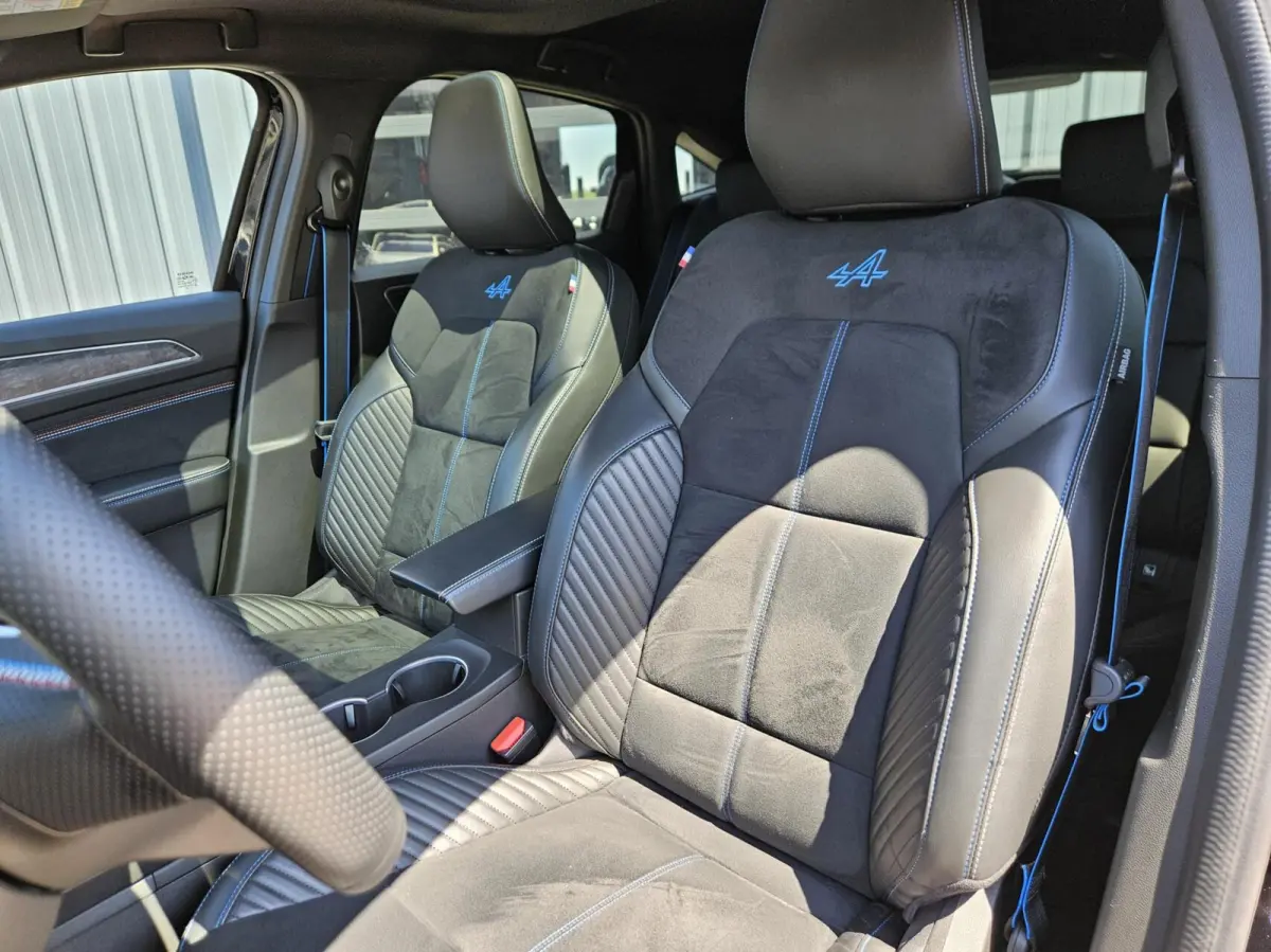 1.6 E-Tech full hybrid 145 esprit Alpine | Schuifdak | Bose