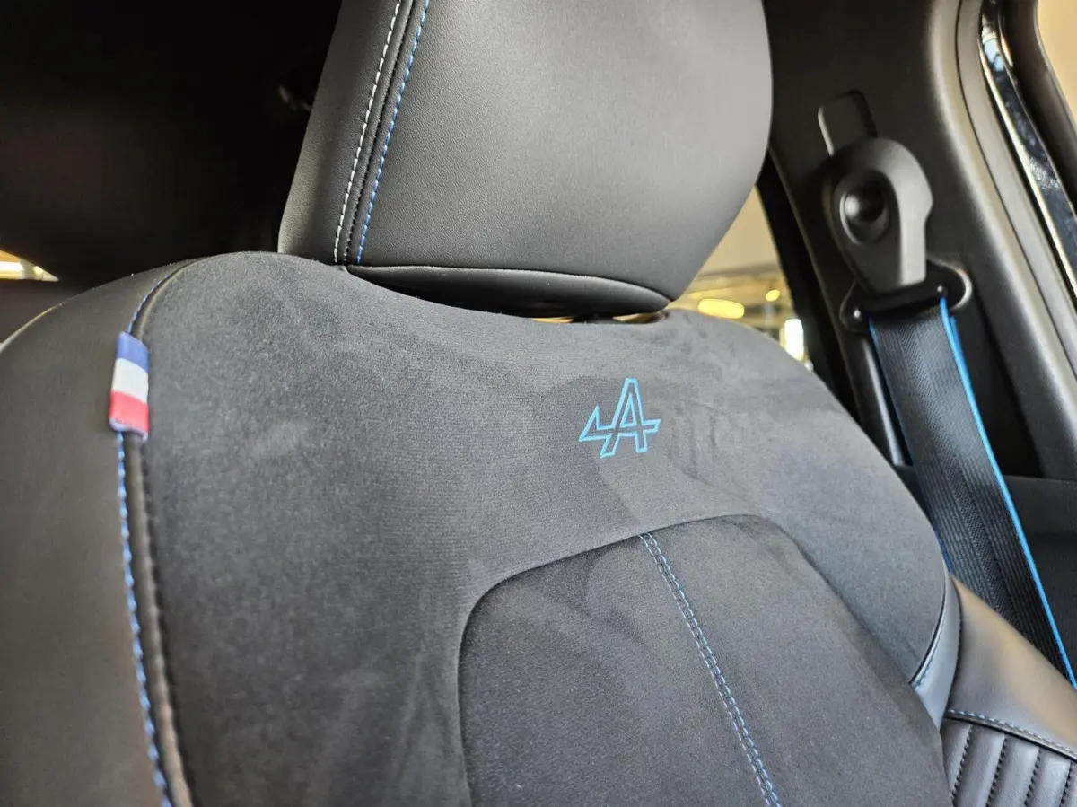 1.6 E-Tech full hybrid 145 esprit Alpine | Schuifdak | Bose