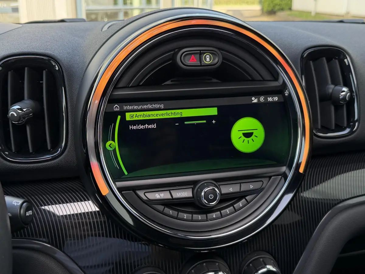 1.5 Cooper ALL4 Chili | Pano-Dak/Leder/Carplay/Sfeer/Harman-Kardon/Head-Up/19-inch