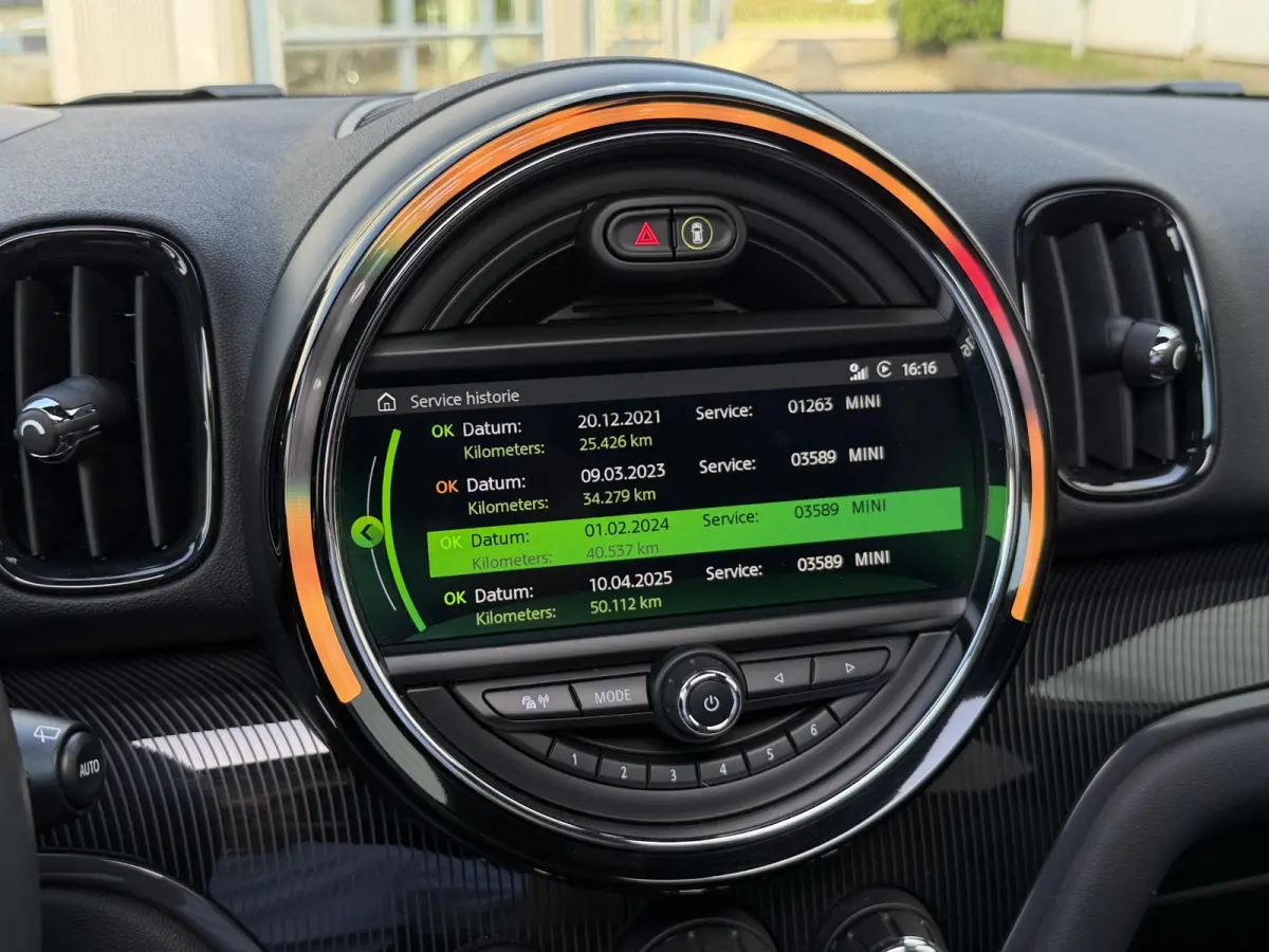1.5 Cooper ALL4 Chili | Pano-Dak/Leder/Carplay/Sfeer/Harman-Kardon/Head-Up/19-inch