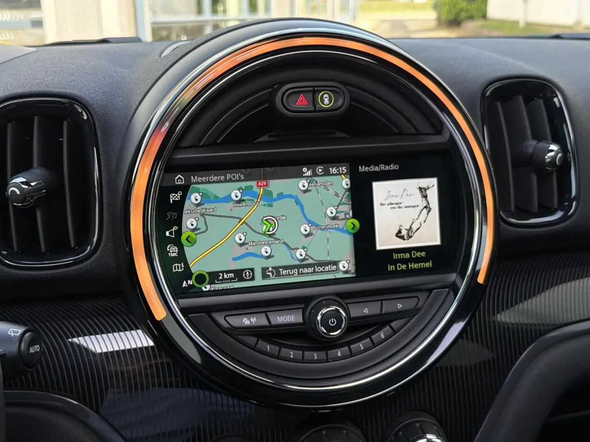 1.5 Cooper ALL4 Chili | Pano-Dak/Leder/Carplay/Sfeer/Harman-Kardon/Head-Up/19-inch